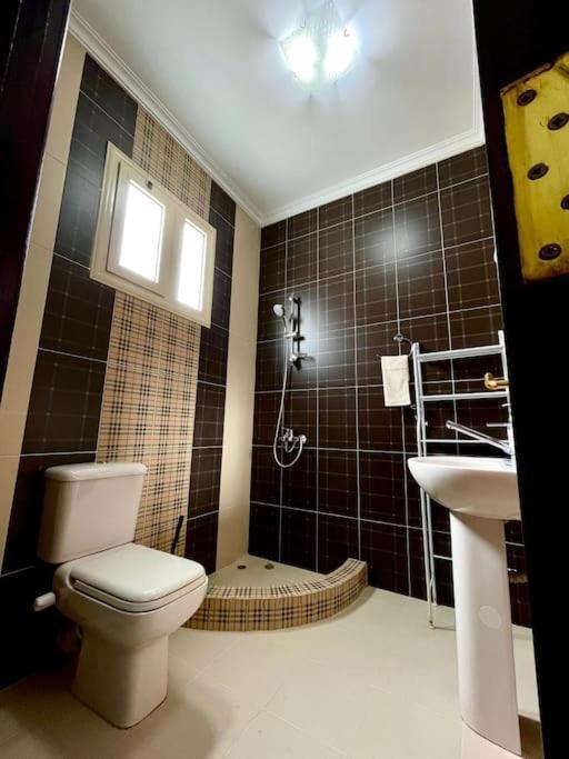 3bedroom New Apartment *