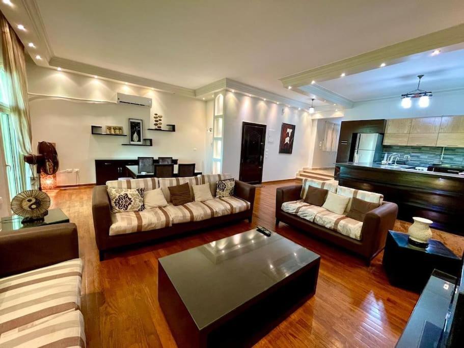 3bedroom New Apartment *